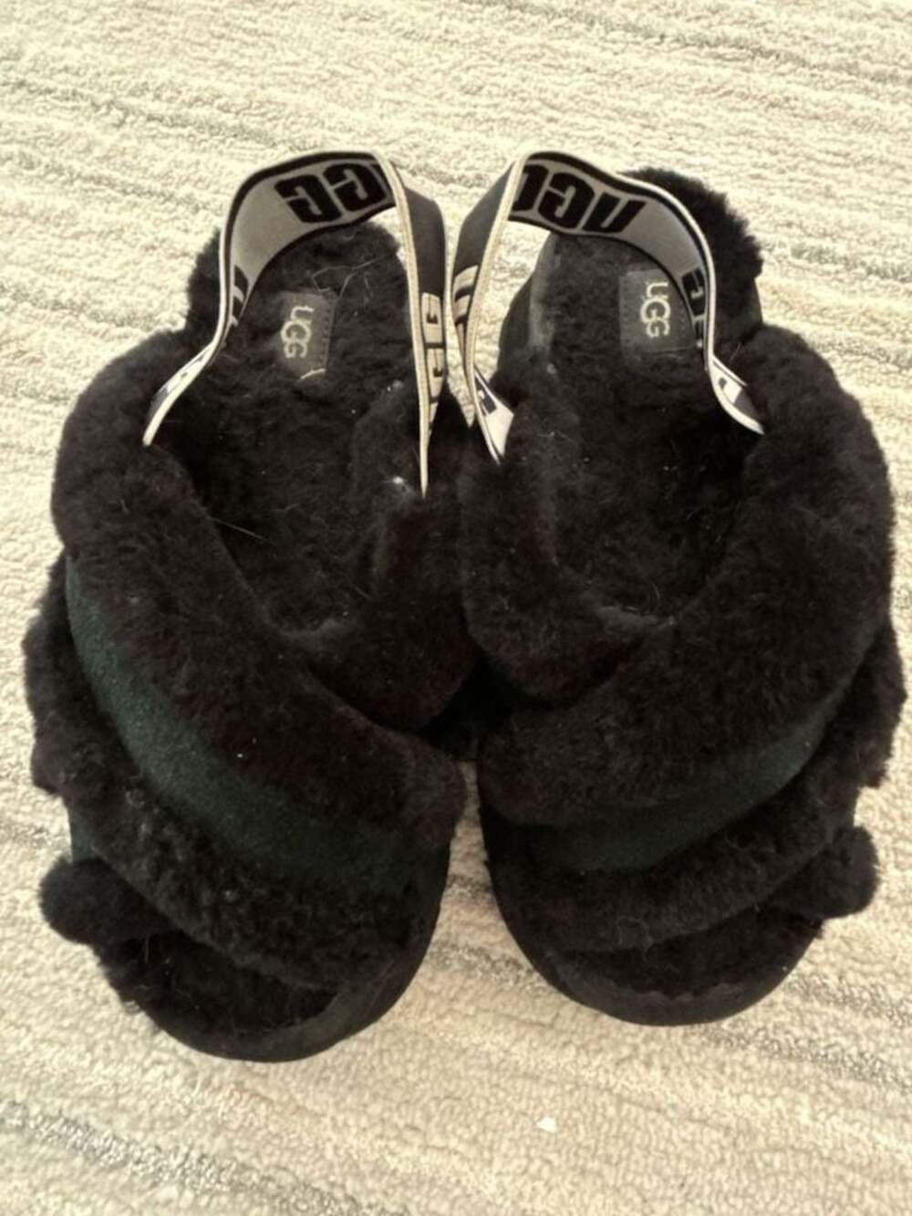UGG Fluff Yeah Slide Black Shearling Sandals